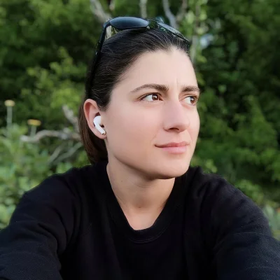 Алекс Стефанова